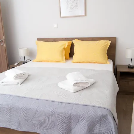 My In Ialyssos Apartamento *